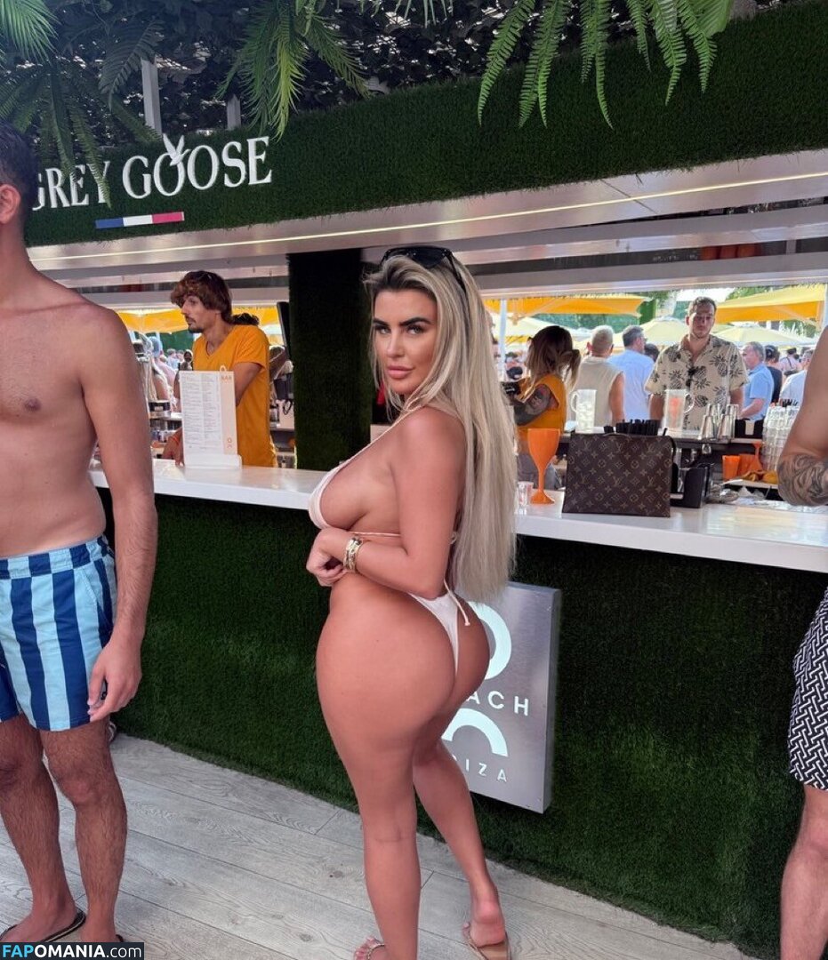 Faye Hallahan / FayeRae22 / fayehallahan Nu OnlyFans  Foto vazada #1