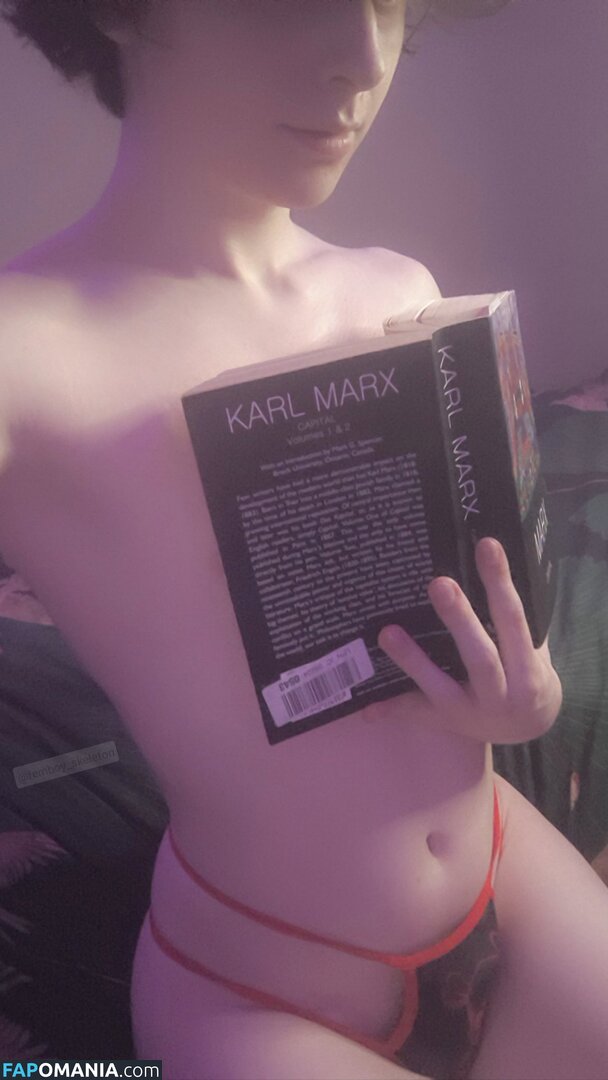 femboy_skeleton / https: / nyxpup Nu OnlyFans  Foto vazada #15