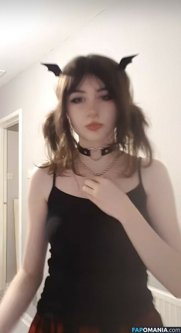 Fendirr / Fendrvvx / Yazoohoo Nu OnlyFans  Foto vazada #1