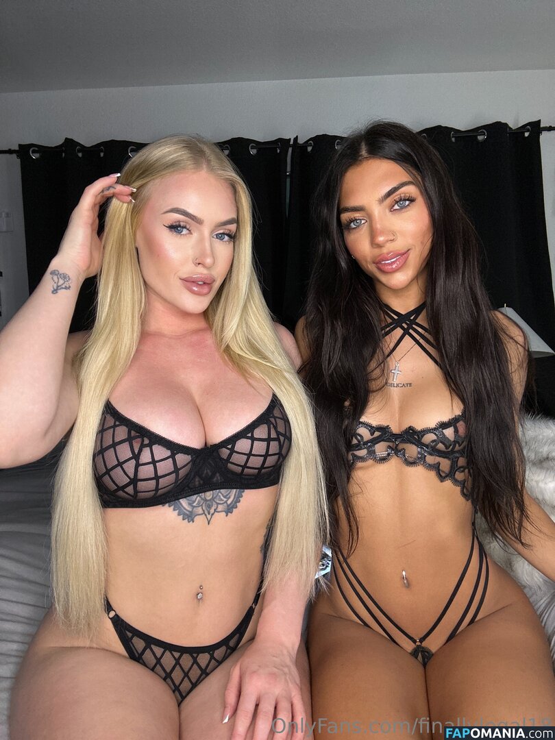 finallylegal18 / hazel_beauti Nu OnlyFans  Foto vazada #497