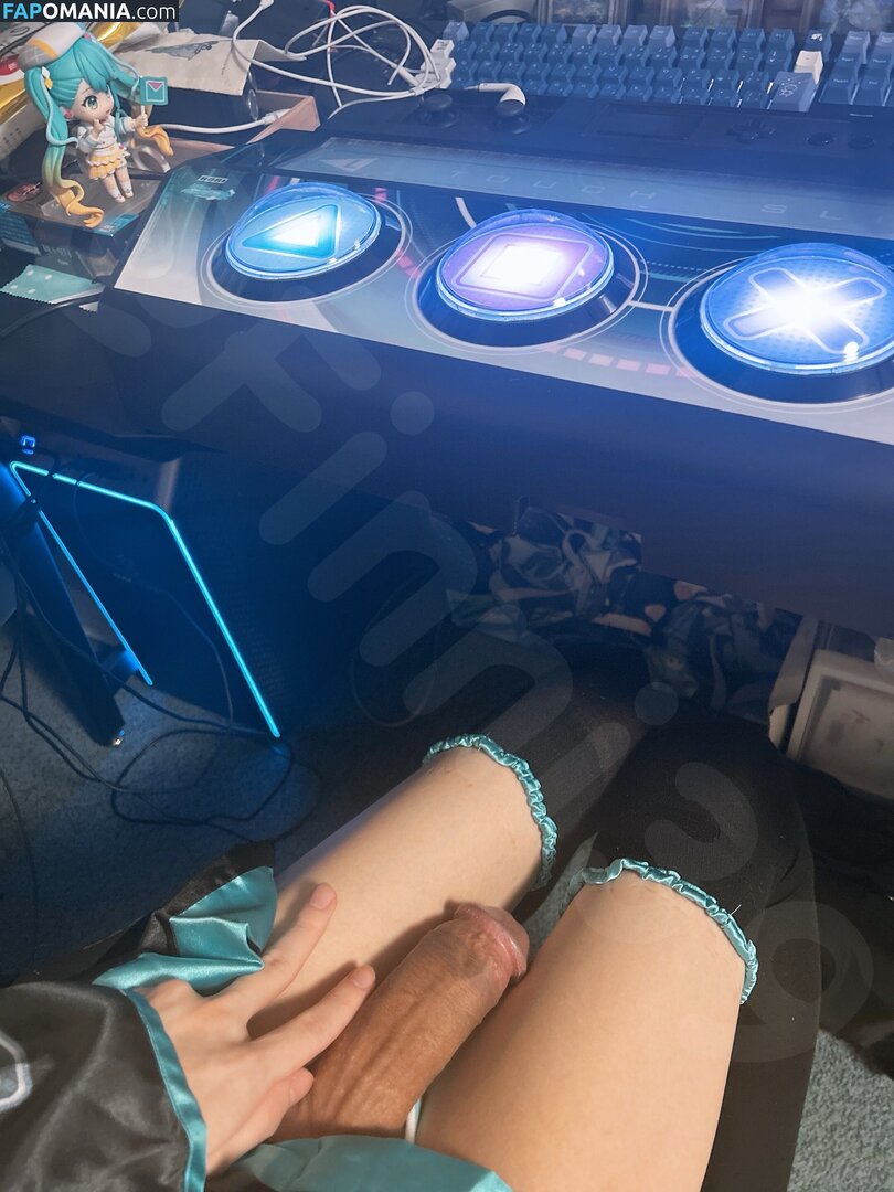 Finni081 / finni / kotomitako Nu OnlyFans  Foto vazada #24