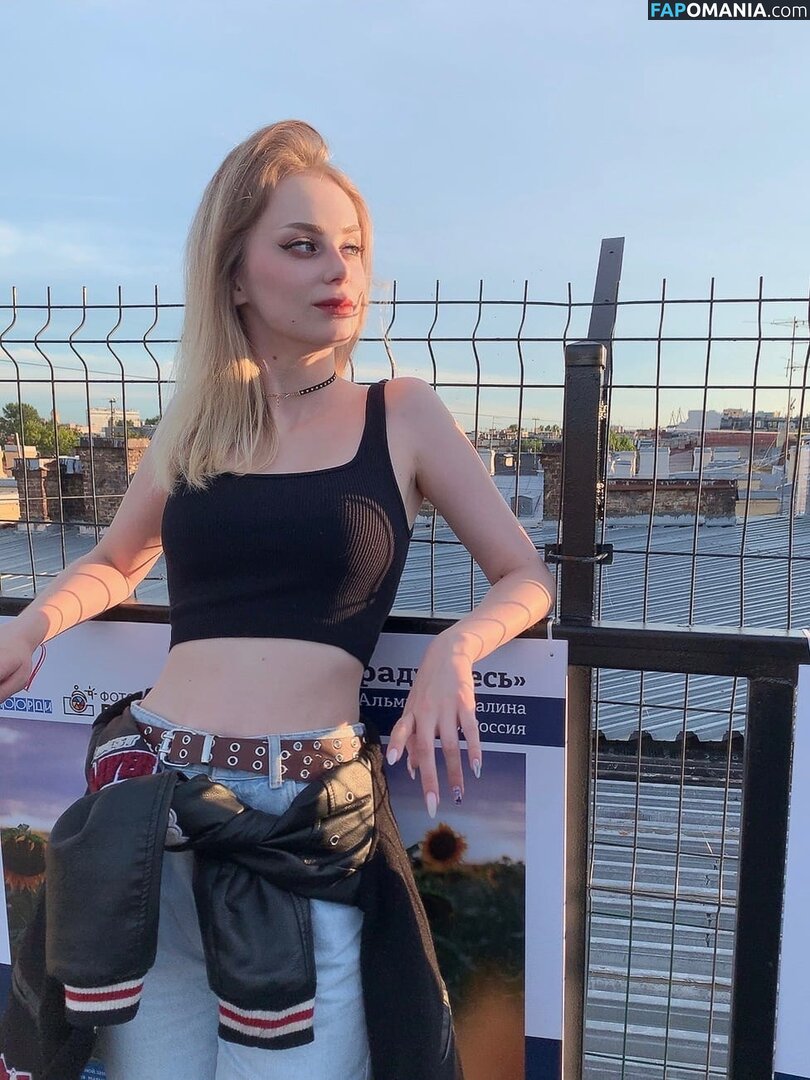 Daria Kravets / fishy.cosplay / fishy_cosplay / rionarts Nu OnlyFans  Foto vazada #413