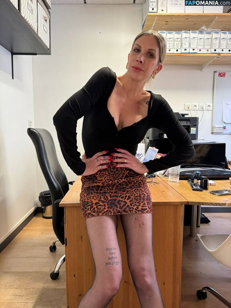 FK2_hard / bureaudefanny / fk2hard / https: Nu OnlyFans  Foto vazada #8