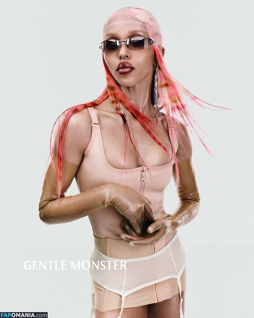 FKA Twigs / FKAtwigs Nu OnlyFans  Foto vazada #13
