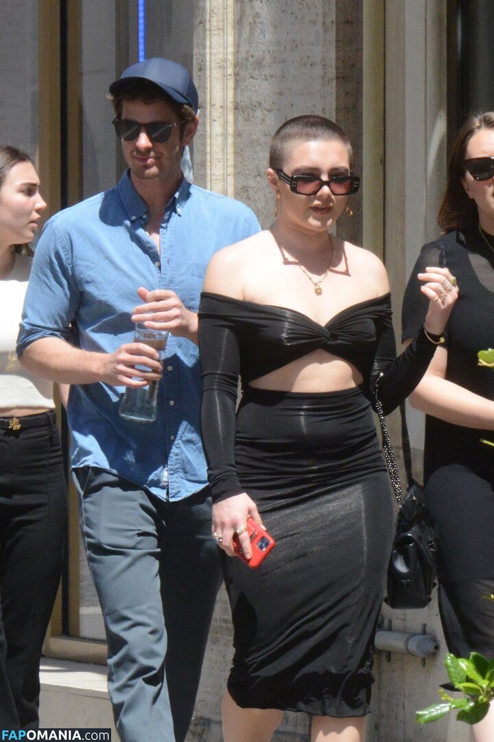 Florence Pugh / florencepugh Nu OnlyFans  Foto vazada #3