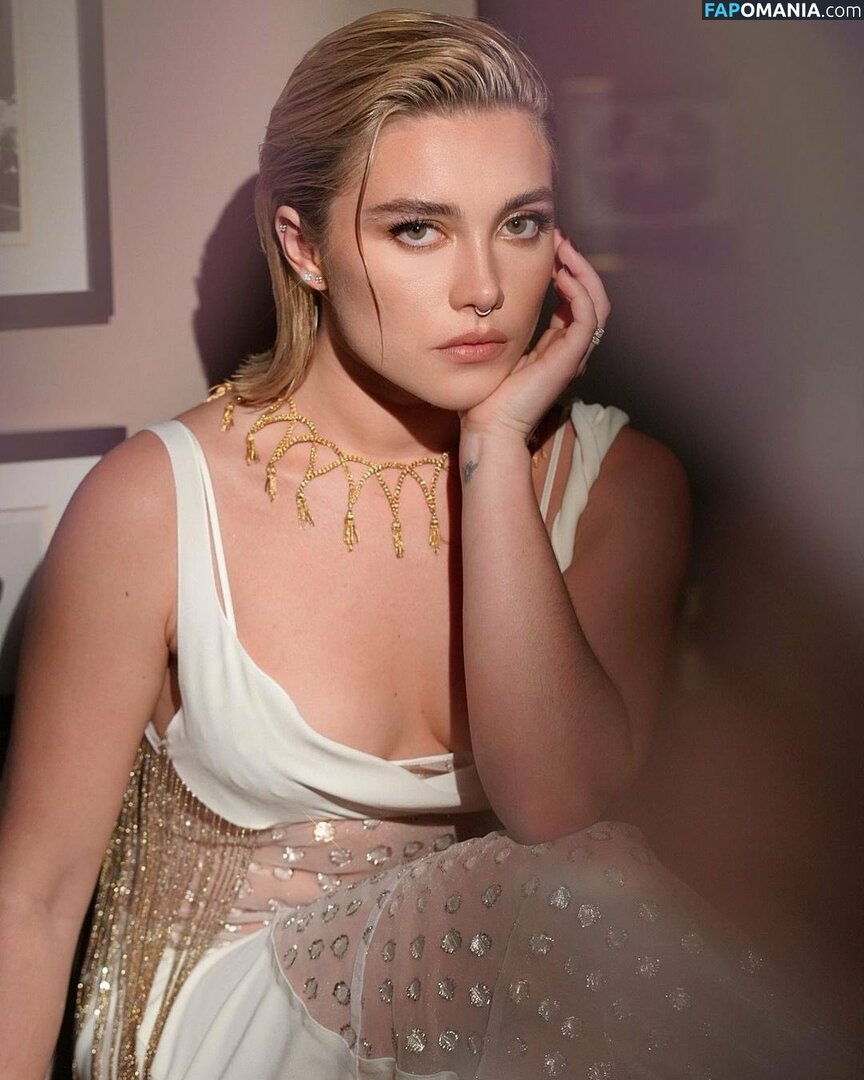 Florence Pugh / florencepugh Nu OnlyFans  Foto vazada #825