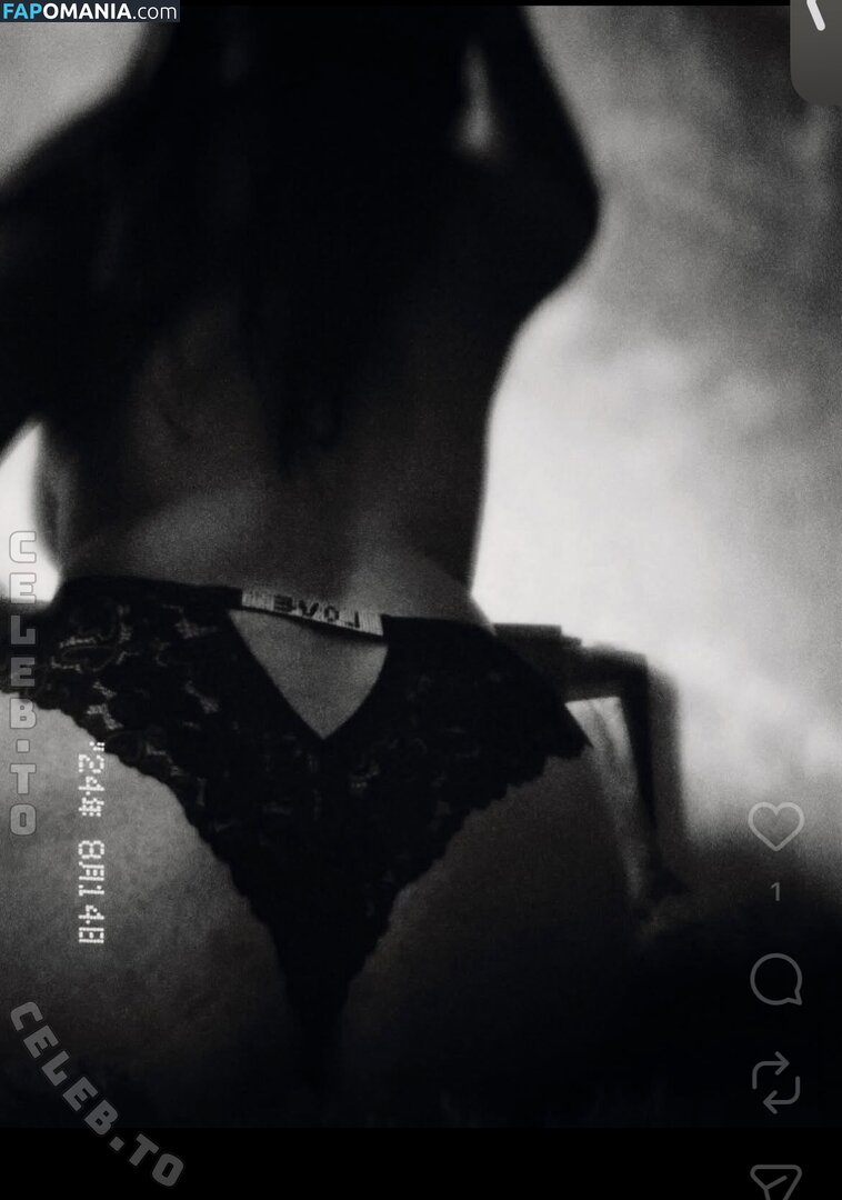 foxyone.offiziell / foxyone.offziell Nu OnlyFans  Foto vazada #1