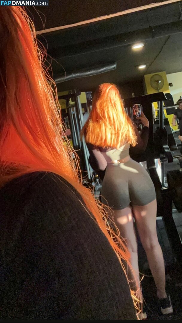 Naz / __fraoula / fraaoula / fraoula__ Nu OnlyFans  Foto vazada #7