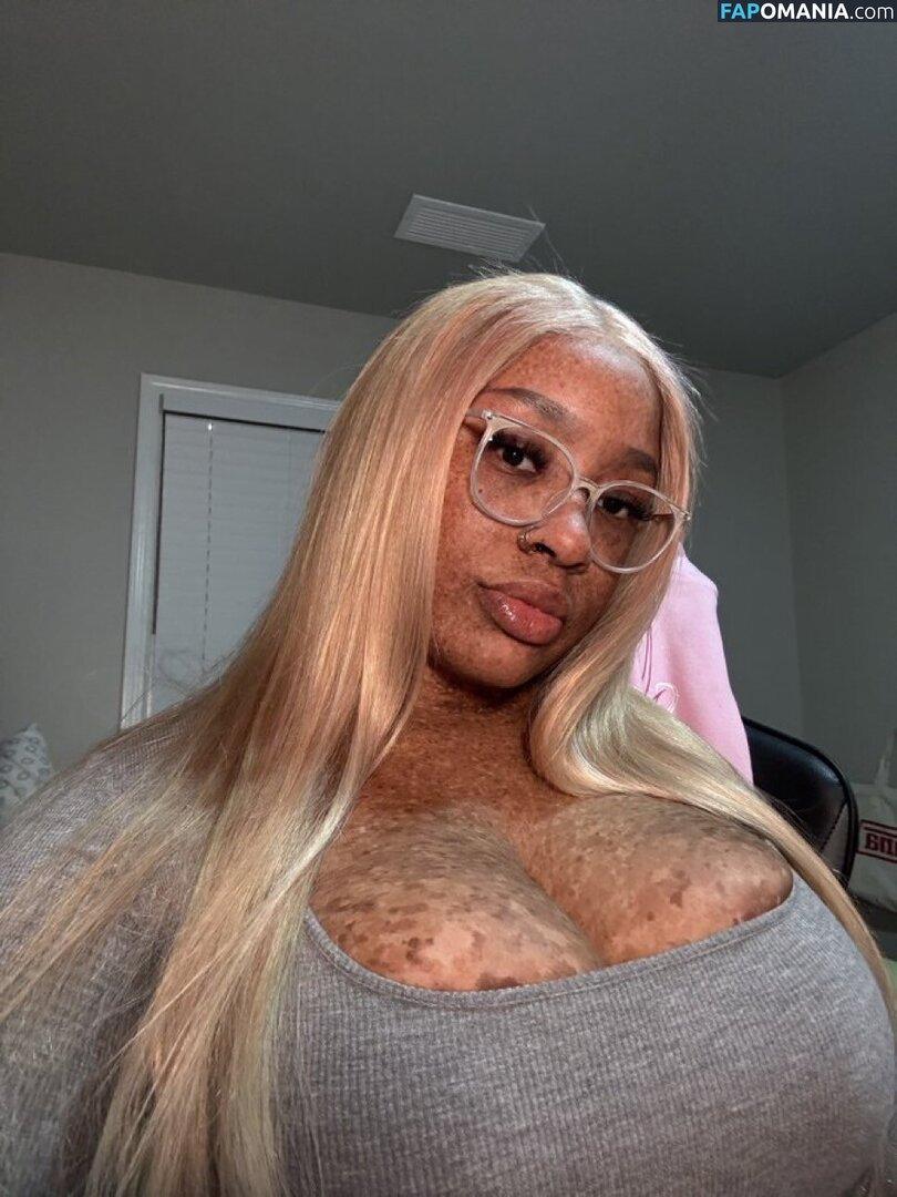 freckled47 / freckledn / sweetspinkles471 Nu OnlyFans  Foto vazada #50