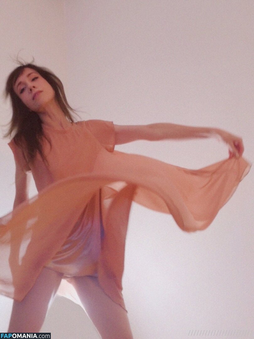 freemoralia / freemoray Nu OnlyFans  Foto vazada #10