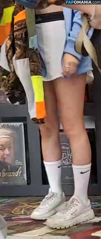 Fuslie / Leslie Nu OnlyFans  Foto vazada #240