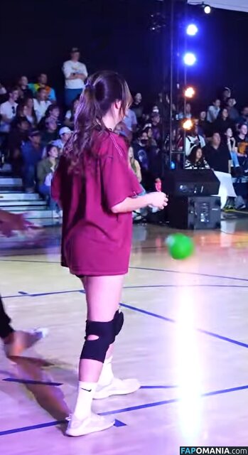 Fuslie / Leslie Nu OnlyFans  Foto vazada #377