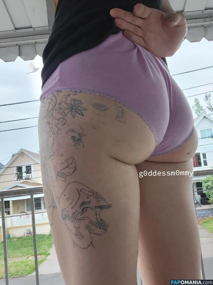 g0ddessm0mmy / imperfect_creativity_ / mommy__mandy Nu OnlyFans  Foto vazada #10