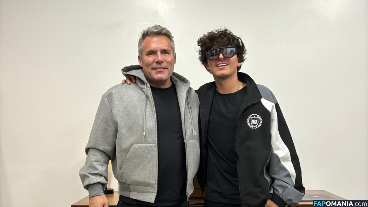 Gabito Ballesteros Nu OnlyFans  Foto vazada #4