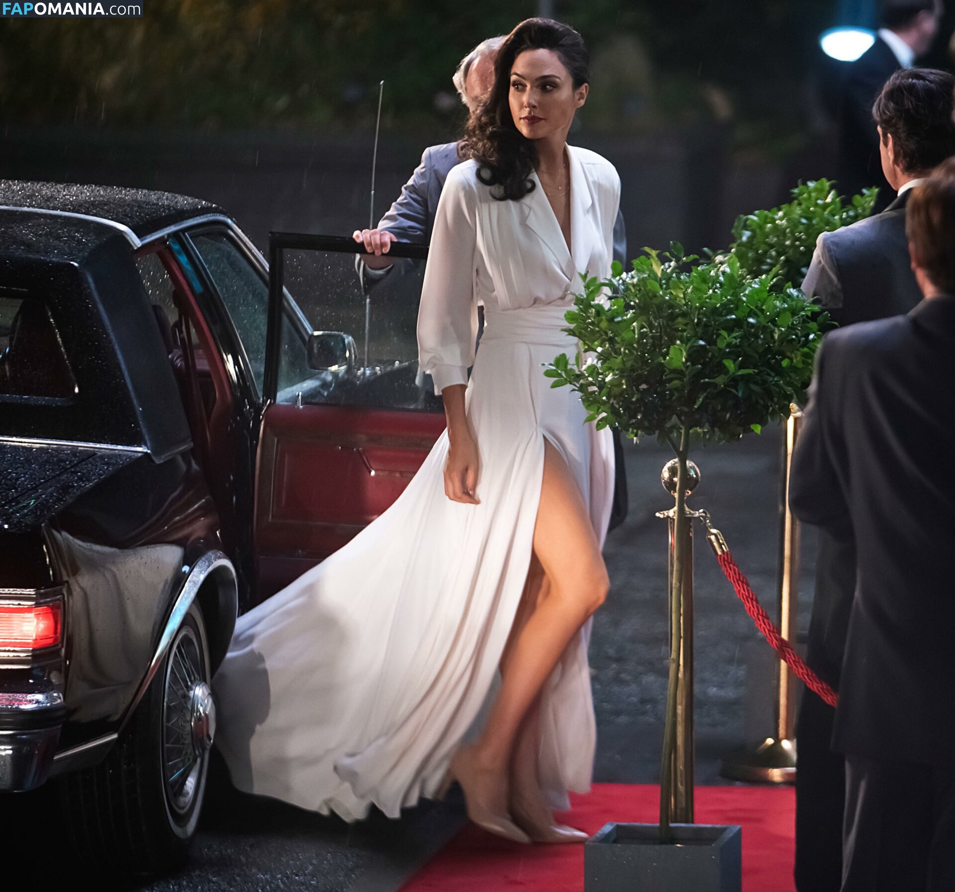 Gal Gadot / gal_gadot / https: / inked_hriss Nu OnlyFans  Foto vazada #180