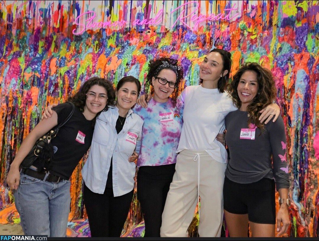 Gal Gadot / gal_gadot / https: / inked_hriss Nu OnlyFans  Foto vazada #749