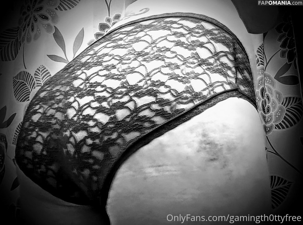 gamingth0ttyfree / thtprvttygrl Nu OnlyFans  Foto vazada #4