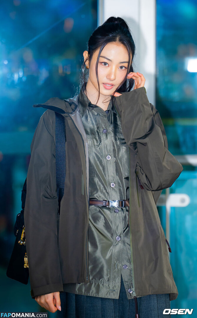 Gawon / Lee Ga-won / MEOVV_GAWON / gawon_moevv / https: / 이가원 MEOVV Nu OnlyFans  Foto vazada #17