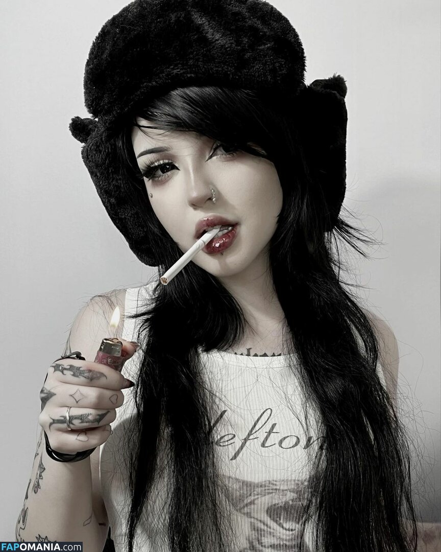 darkinblood_ / ghostbabss / surrentdeard Nu OnlyFans  Foto vazada #17