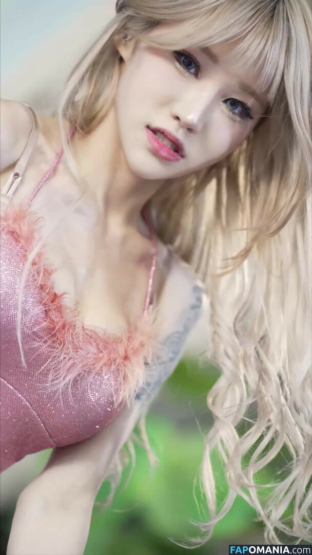 Girl Crush / Taeri / girlcrush_tr Nu OnlyFans  Foto vazada #23