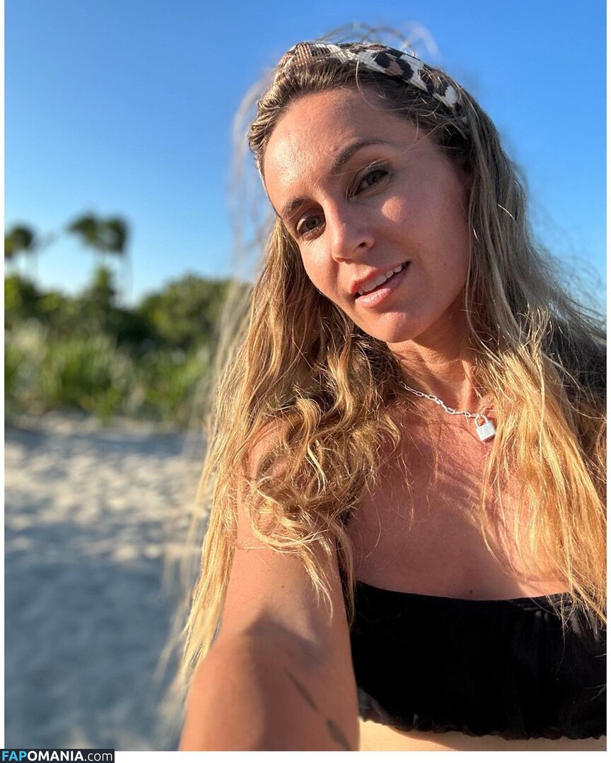 Gisela Dulko / gidulko / giseladulko / https: Nu OnlyFans  Foto vazada #8
