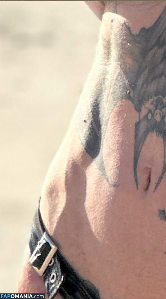 Giu Hellsing / GiuHellsing Nu OnlyFans  Foto vazada #18