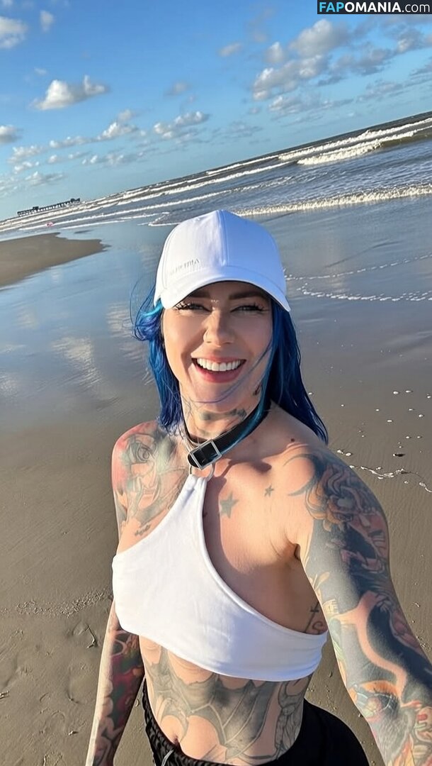 Giu Hellsing / GiuHellsing Nu OnlyFans  Foto vazada #21