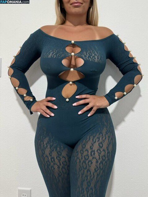 Goddess Gianna / goddess g / goddessgianna33 Nu OnlyFans  Foto vazada #10