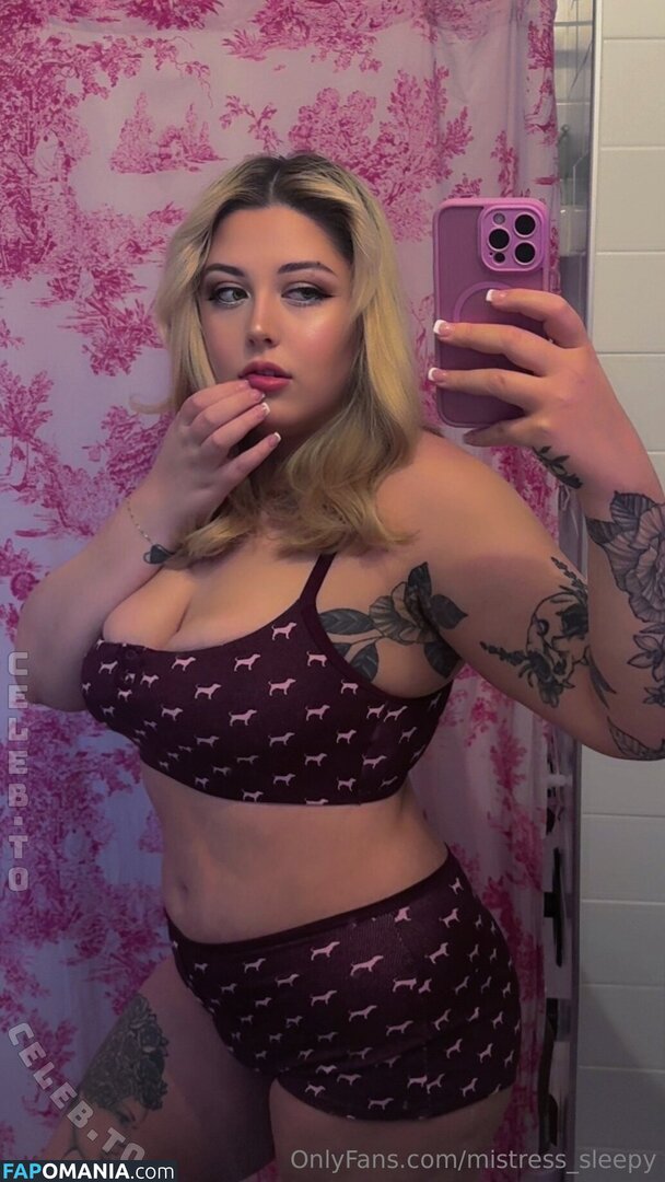 Goddess_sleepy / goddesssleepyy / https: / sleepyqtcat Nu OnlyFans  Foto vazada #44