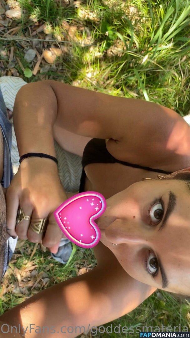 Goddessmaterial1 / Shundi / nashundaleoni Nu OnlyFans  Foto vazada #35