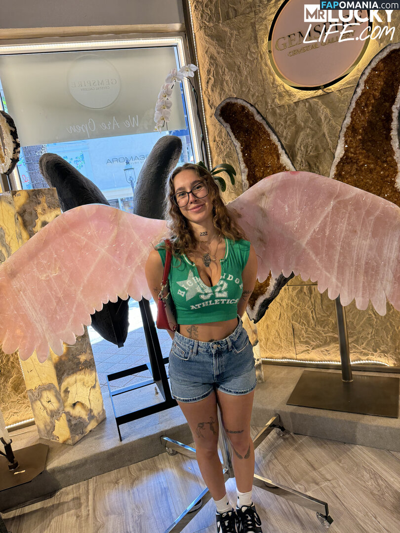Goddessofyourworldvip / Milene Brière / goddessofyourworldfree / https: Nu OnlyFans  Foto vazada #29