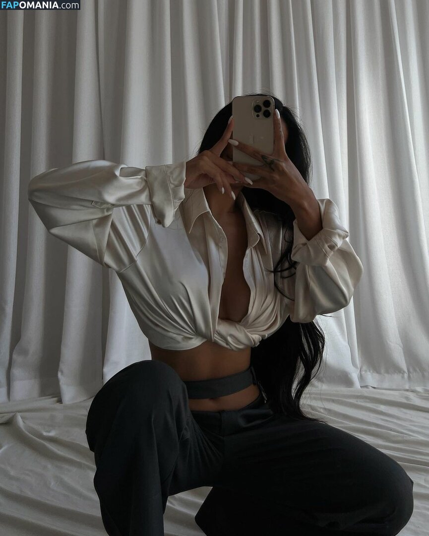 gold.gypsy / u10319871 Nu OnlyFans  Foto vazada #200