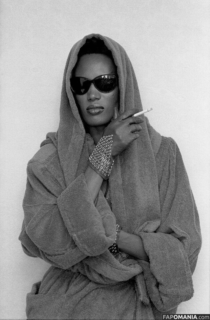 Grace Jones / gracejonesofficial / https: Nu OnlyFans  Foto vazada #5