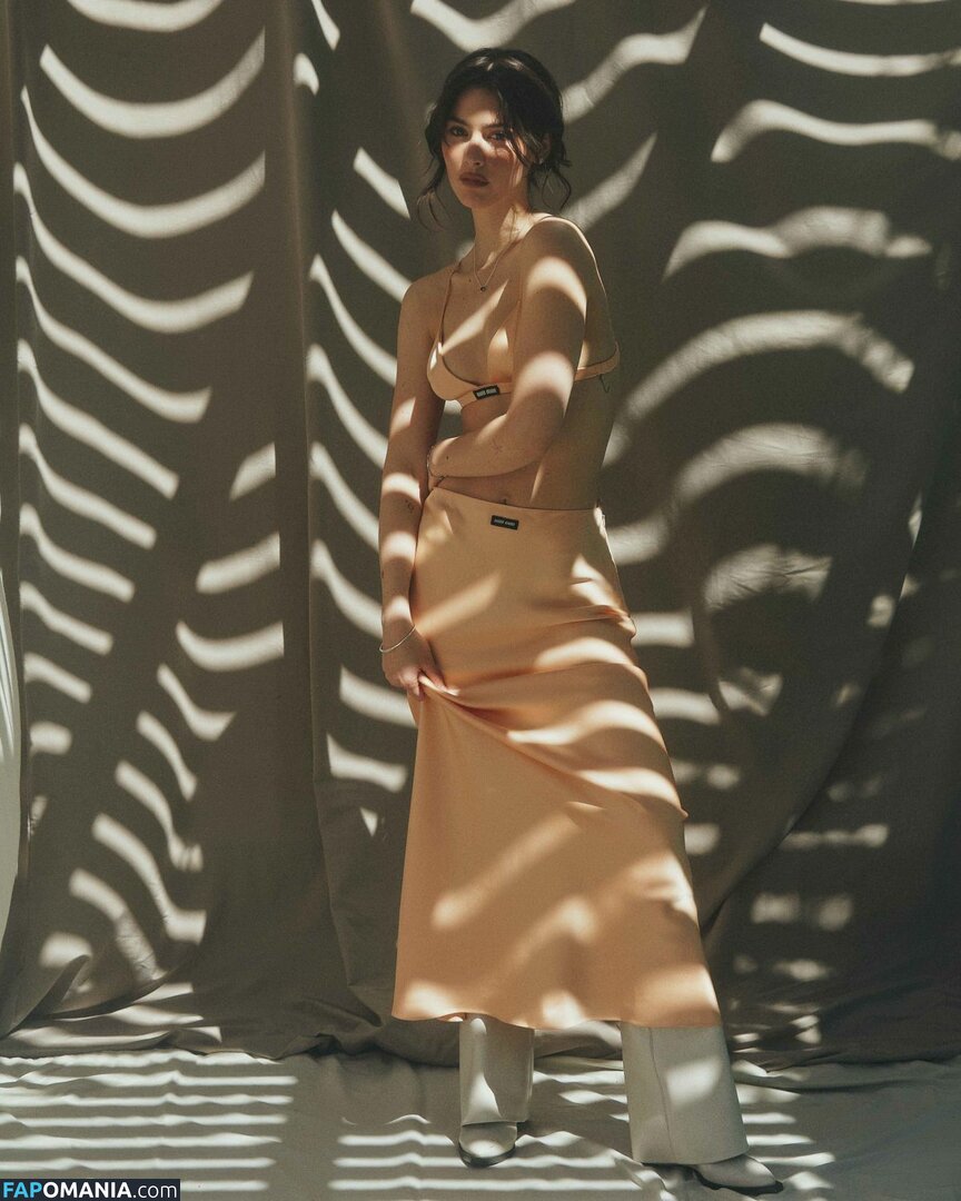 Gracie Abrams / gracieabrams Nu OnlyFans  Foto vazada #13