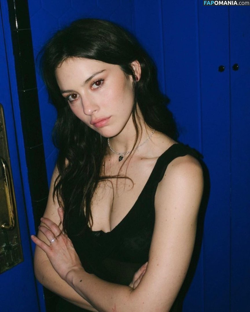 Gracie Abrams / gracieabrams Nu OnlyFans  Foto vazada #33