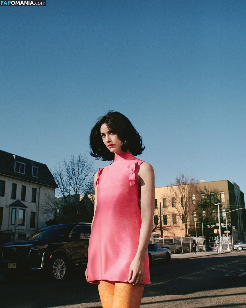 Gracie Abrams / gracieabrams Nu OnlyFans  Foto vazada #395