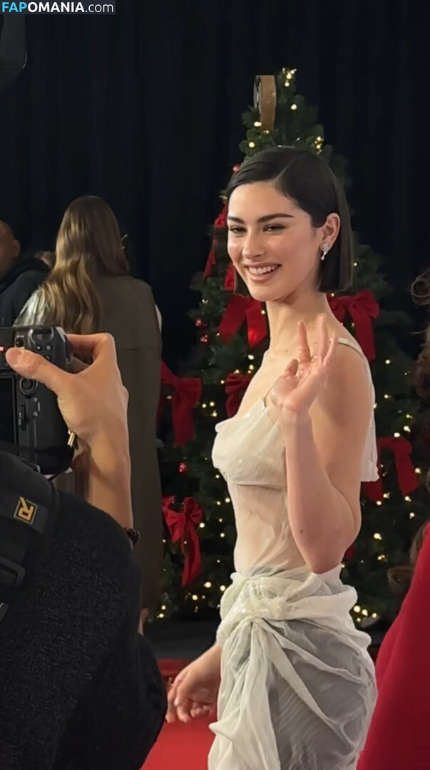 Gracie Abrams / gracieabrams Nu OnlyFans  Foto vazada #413