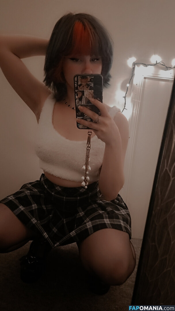 Guttzz / batg0re / cw / https: Nu OnlyFans  Foto vazada #9