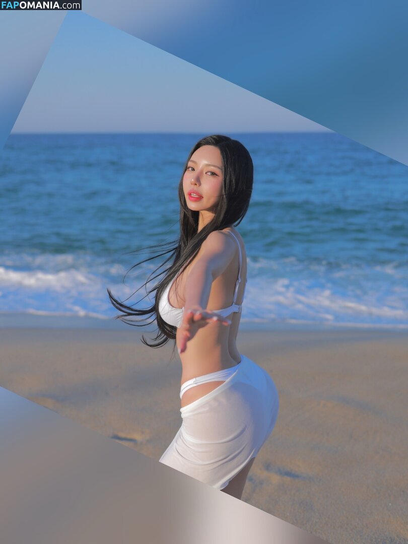 h___rvn / rvn1015 Nu OnlyFans  Foto vazada #4