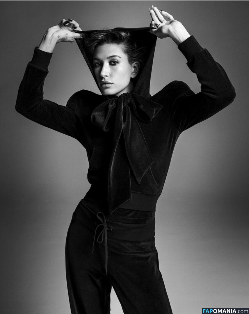 Hailey Baldwin Bieber / haileybieber Nu OnlyFans  Foto vazada #149