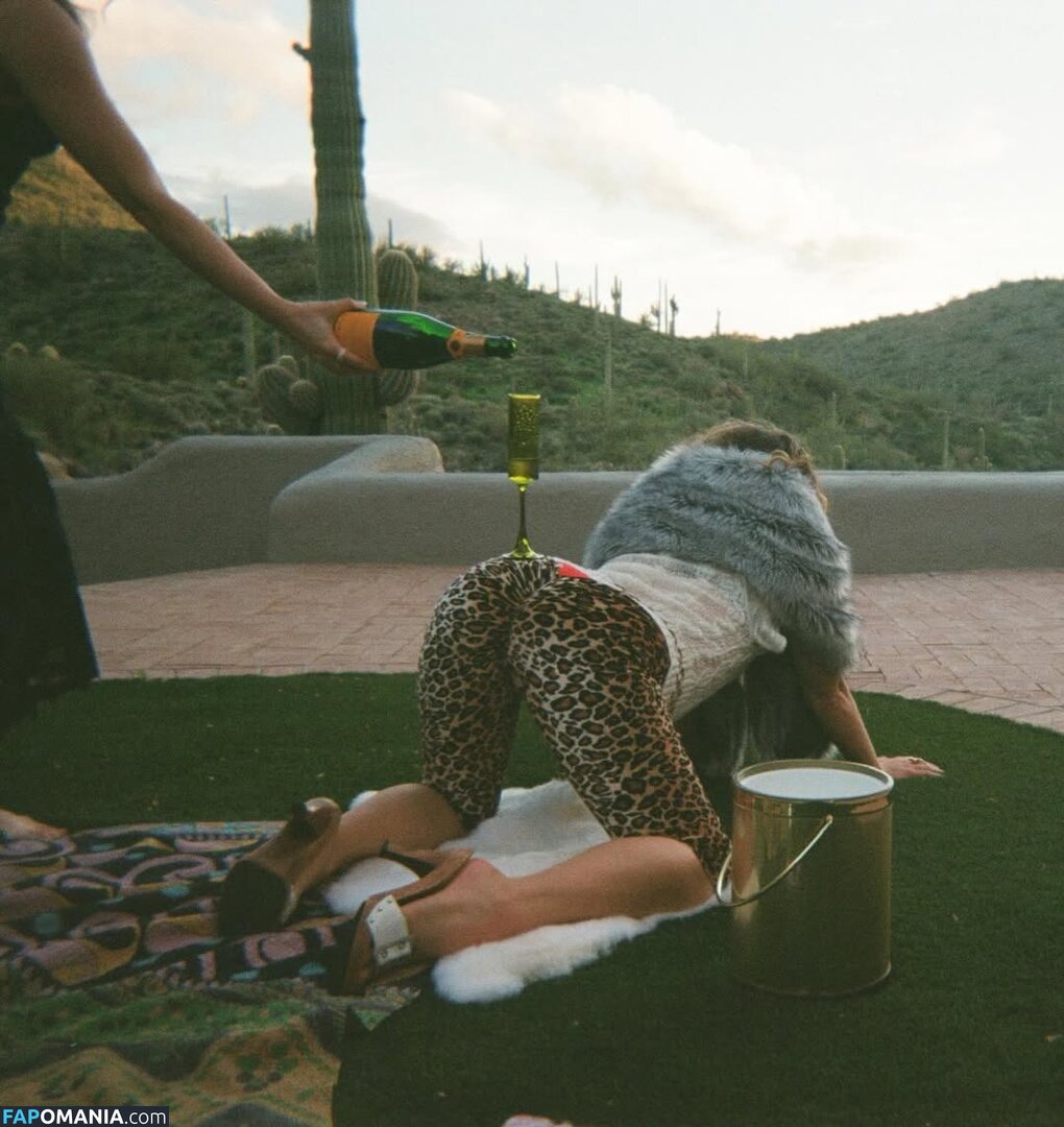 Haley Lu Richardson / haleyluhoo Nu OnlyFans  Foto vazada #204