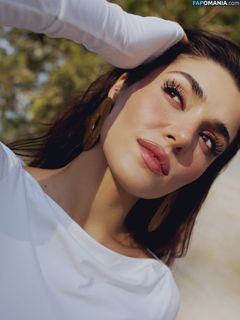 Hande Ercel / handemiyy Nu OnlyFans  Foto vazada #177