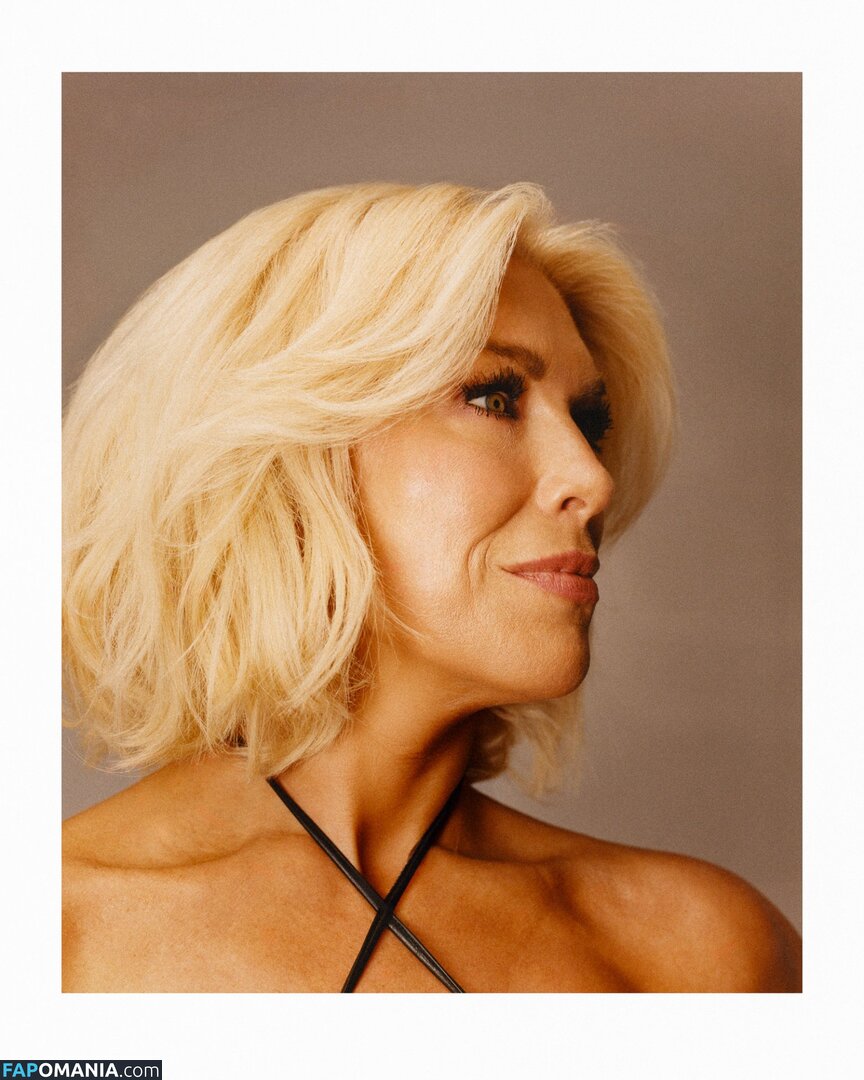 Hannah Waddingham / hannah_waddingham Nu OnlyFans  Foto vazada #9