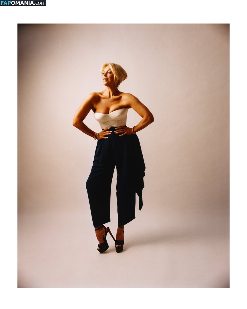 Hannah Waddingham / hannah_waddingham Nu OnlyFans  Foto vazada #10