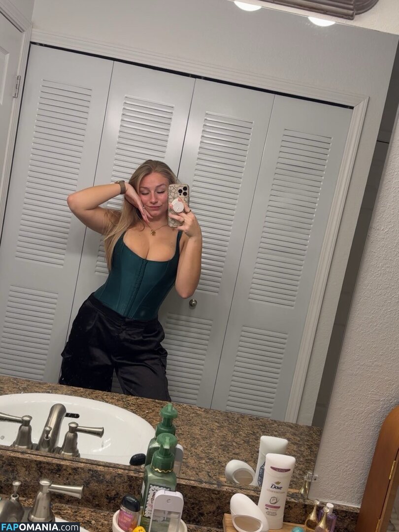 Hannah Woods / hannah-woods / hannah_amanita / hannwoodss Nu OnlyFans  Foto vazada #80