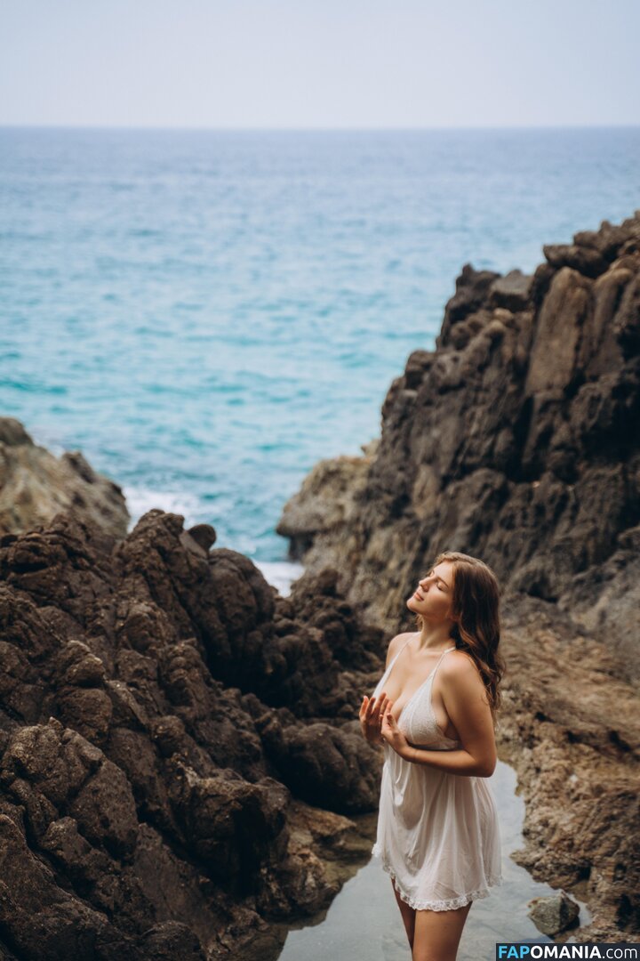 harley_blanco / https: / vampiressharley Nu OnlyFans  Foto vazada #1