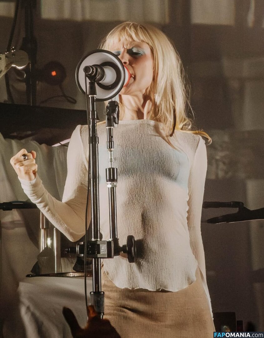 Hayley Williams / meepyfreepy / yelyahwilliams Nu OnlyFans  Foto vazada #81