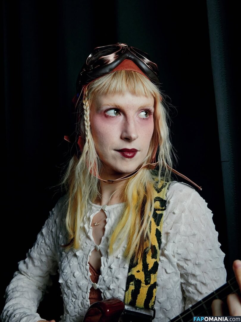 Hayley Williams / meepyfreepy / yelyahwilliams Nu OnlyFans  Foto vazada #86