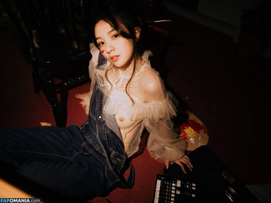 Helenhmy / 小宝鼻Helen Nu OnlyFans  Foto vazada #5