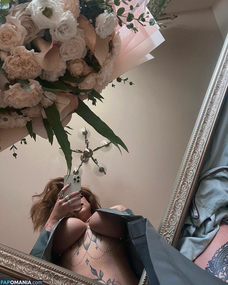 Hell Voron / Olga Voronina / hell_voron Nu OnlyFans  Foto vazada #17